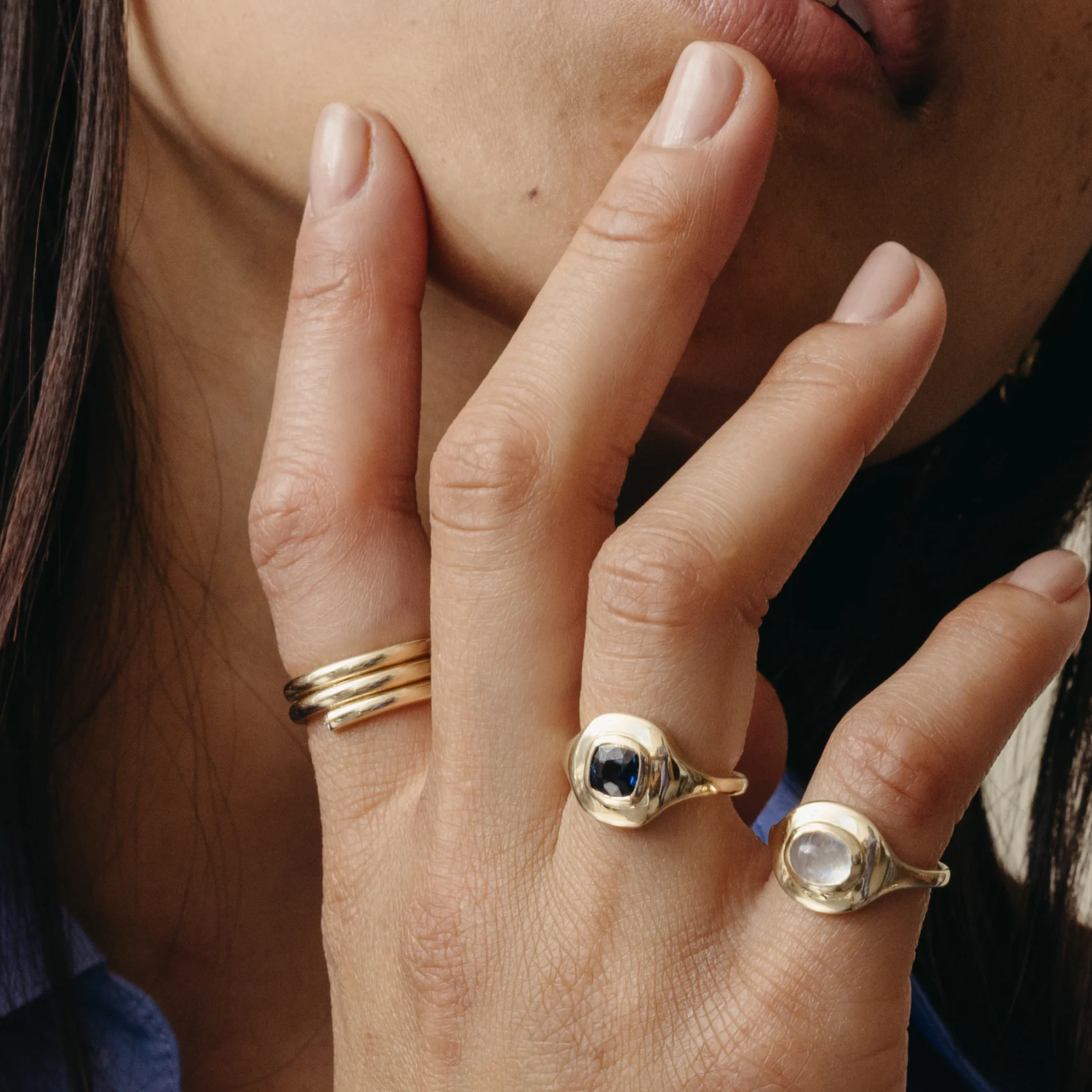 1.16 Sapphire Ripple Ring - Image 6