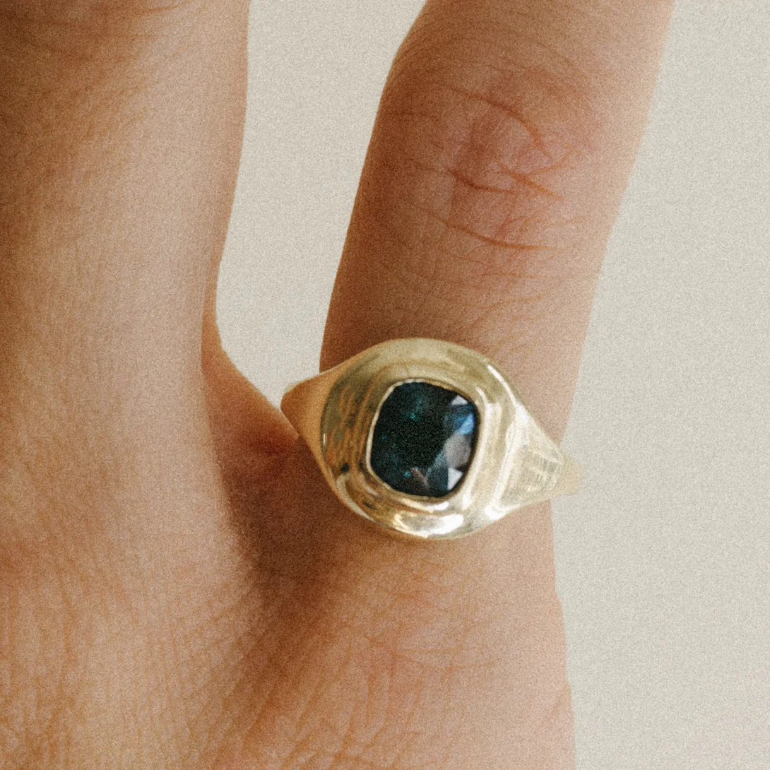 1.41ct Spinel Ripple Ring - Image 3