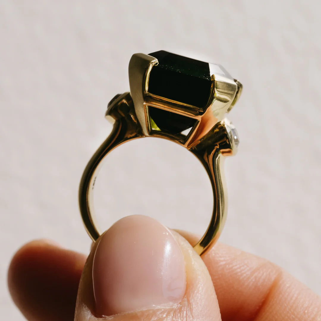 15.86ct Tourmaline & Diamond Three Stone Ring - Image 4