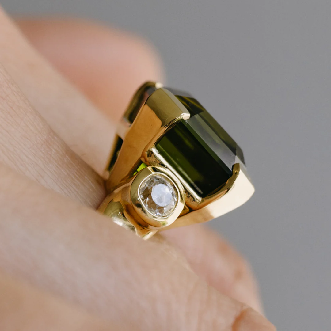 15.86ct Tourmaline & Diamond Three Stone Ring - Image 5