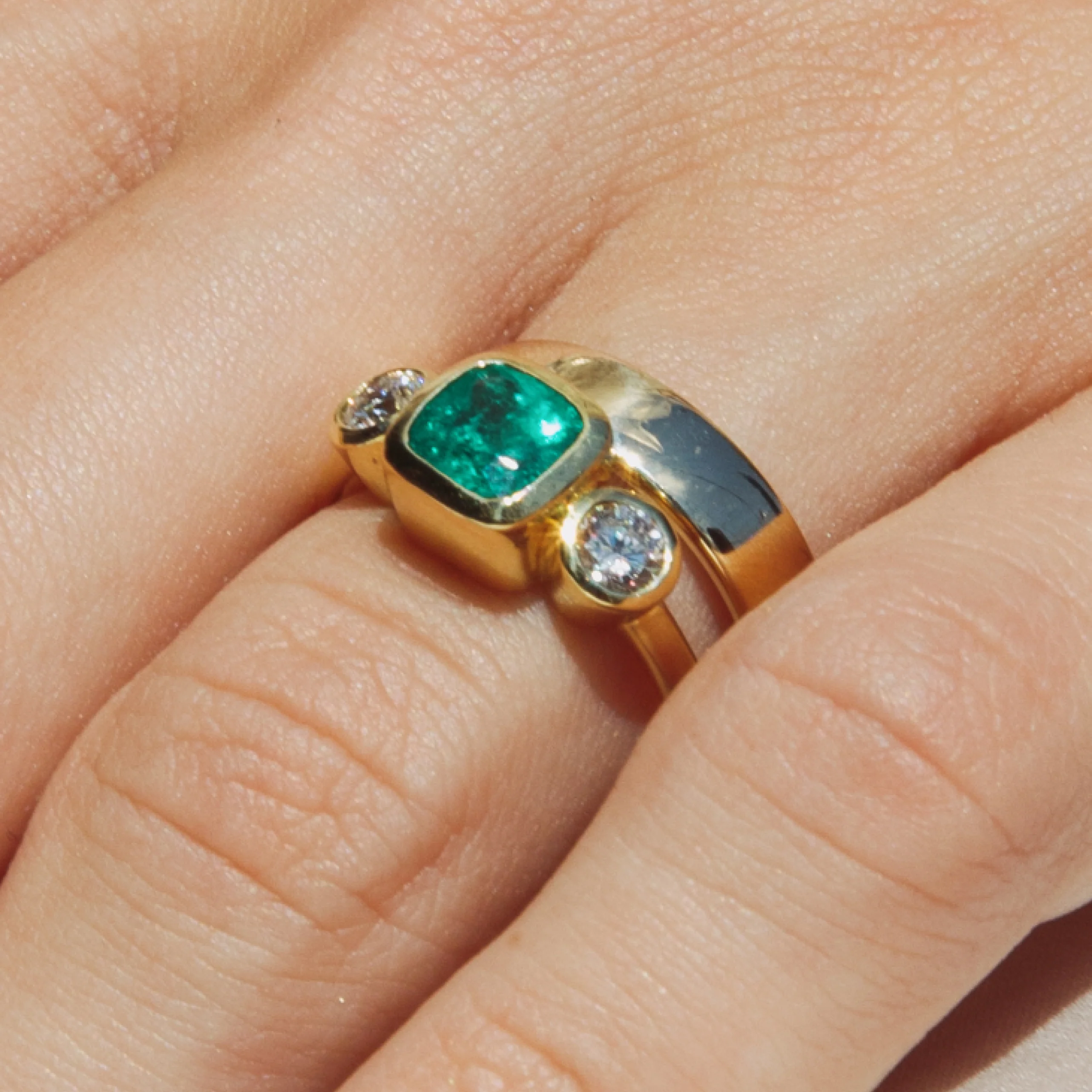 1ct Muzo Emerald and Diamond Three Stone Bezel Ring - Image 2