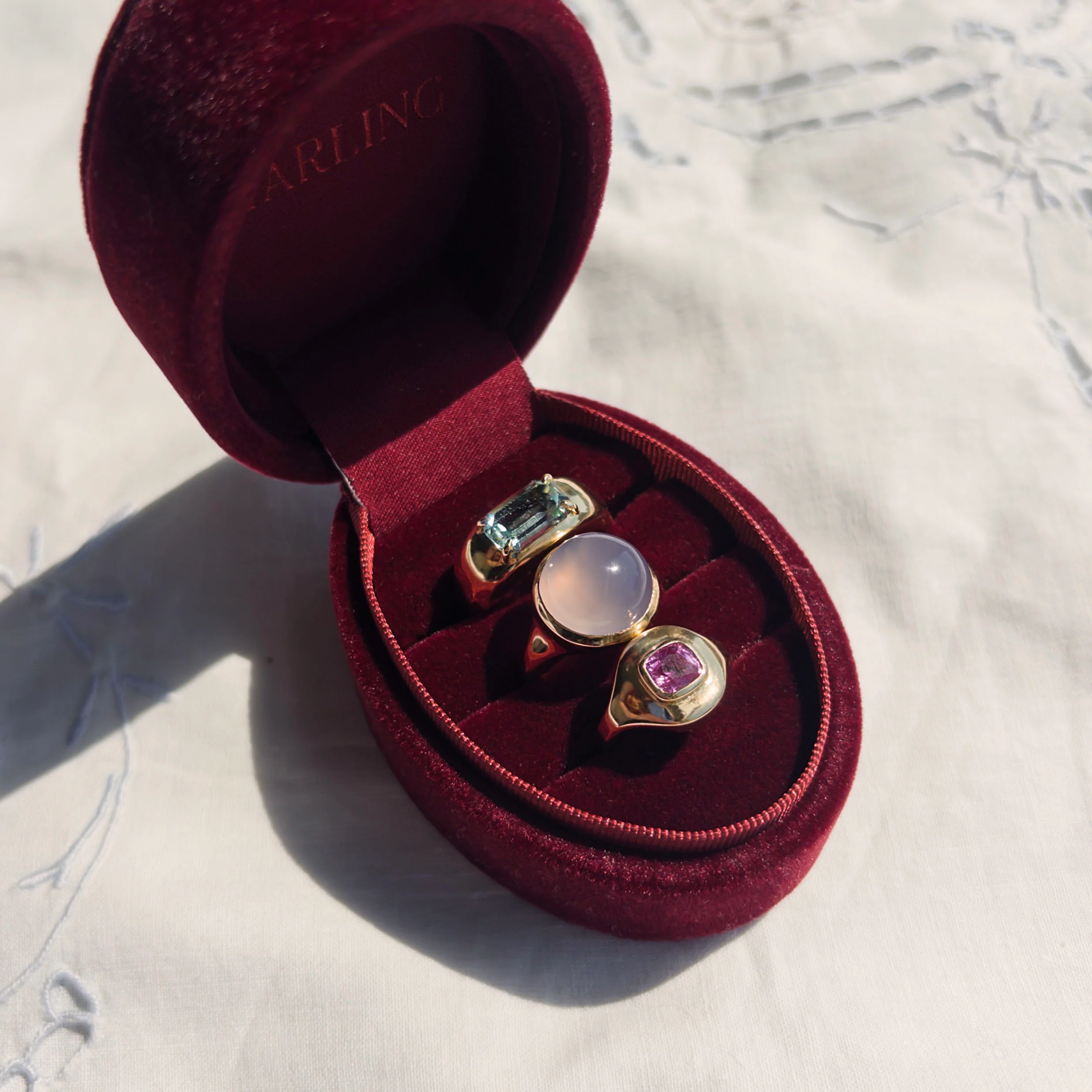 1ct Pink Sapphire Ripple Ring - Image 3