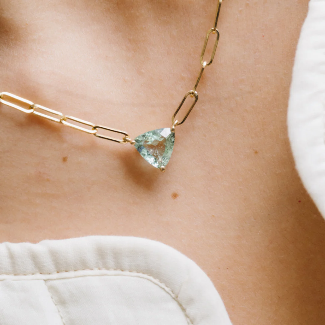 2.70ct Aquamarine Trilliant Necklace - Image 2