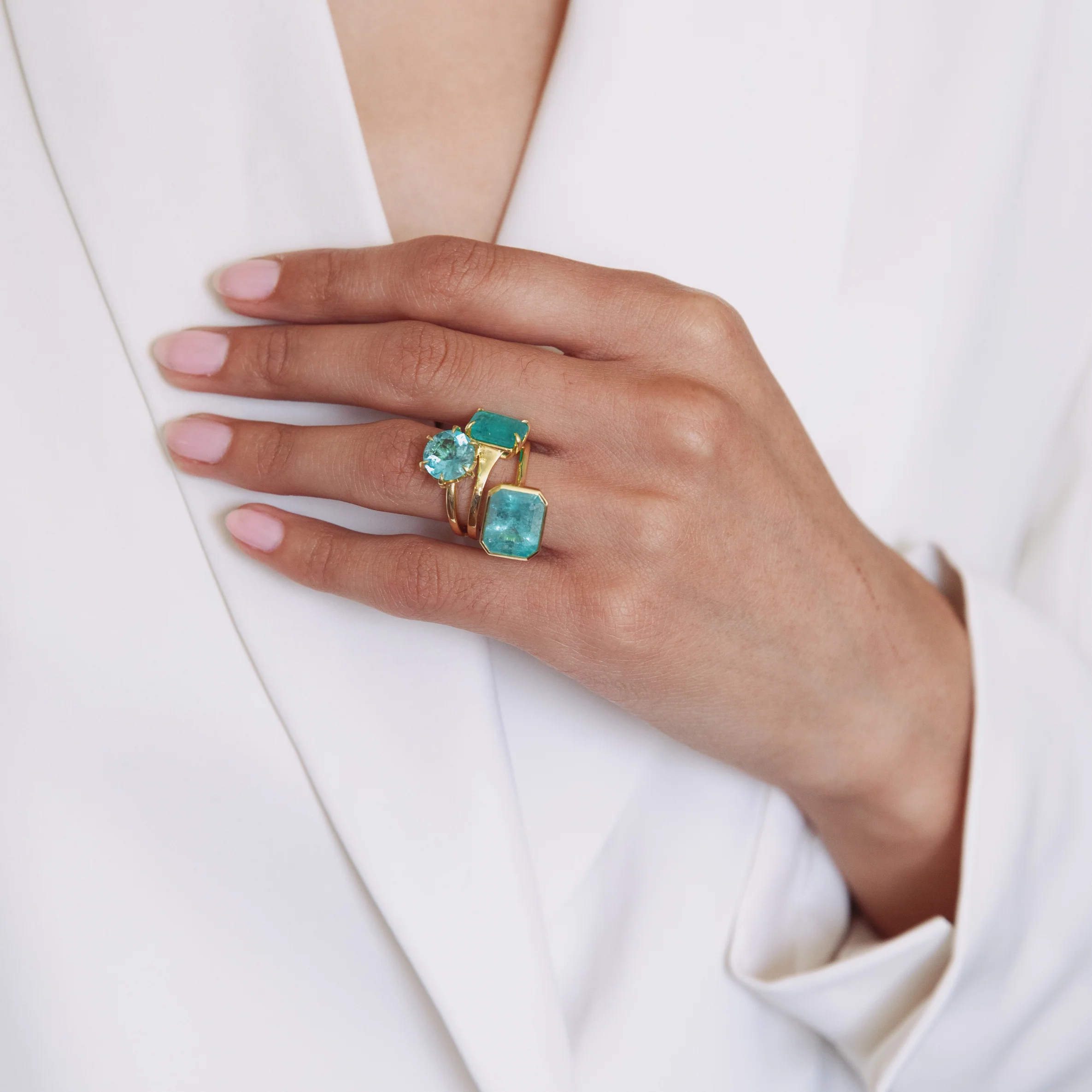 2.81ct Muzo Emerald Neena Ring - Image 4
