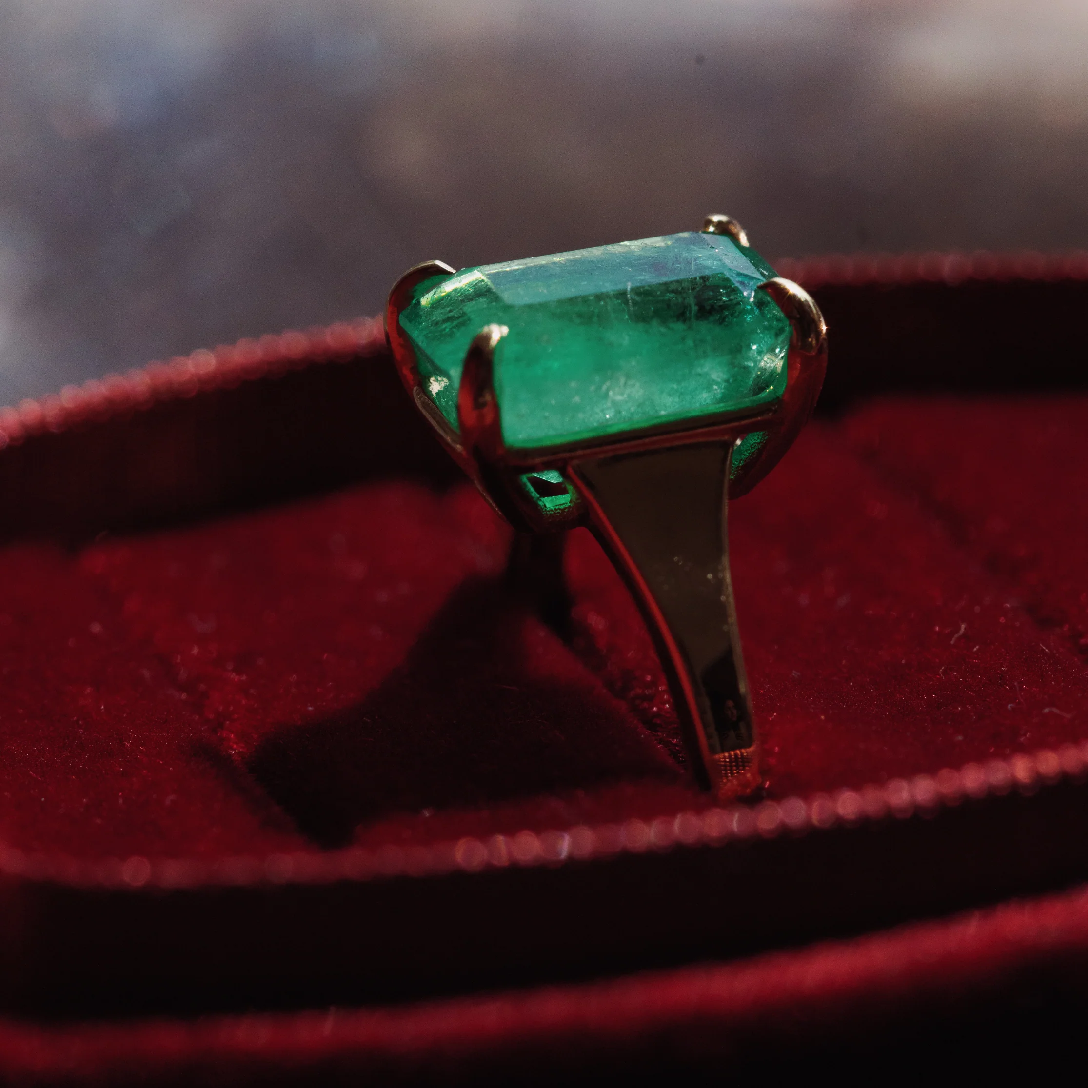 3.48ct Emerald Lark Ring - Image 5
