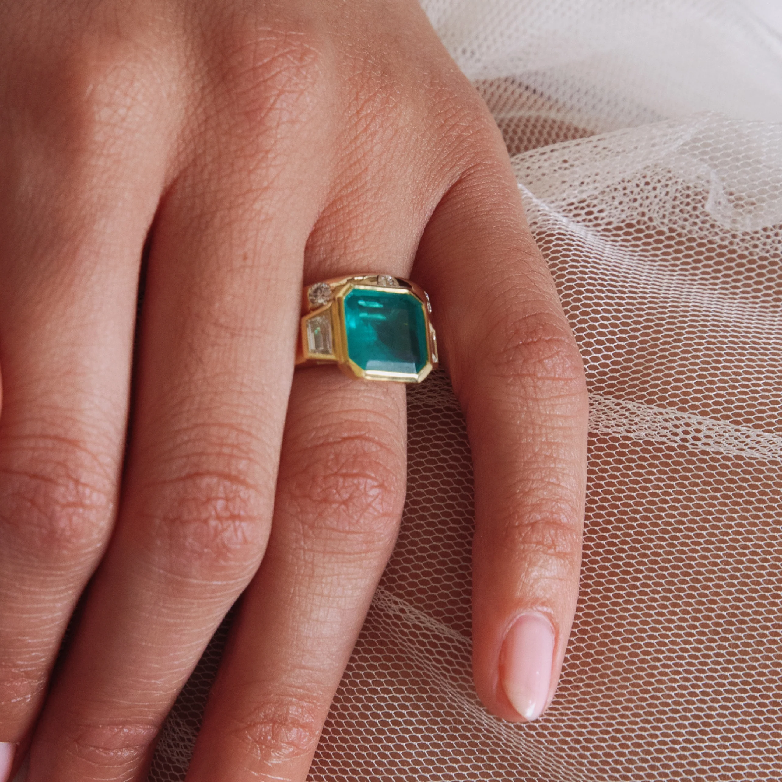 3.49ct Zambian Emerald & Diamond Engagement Ring - Image 2