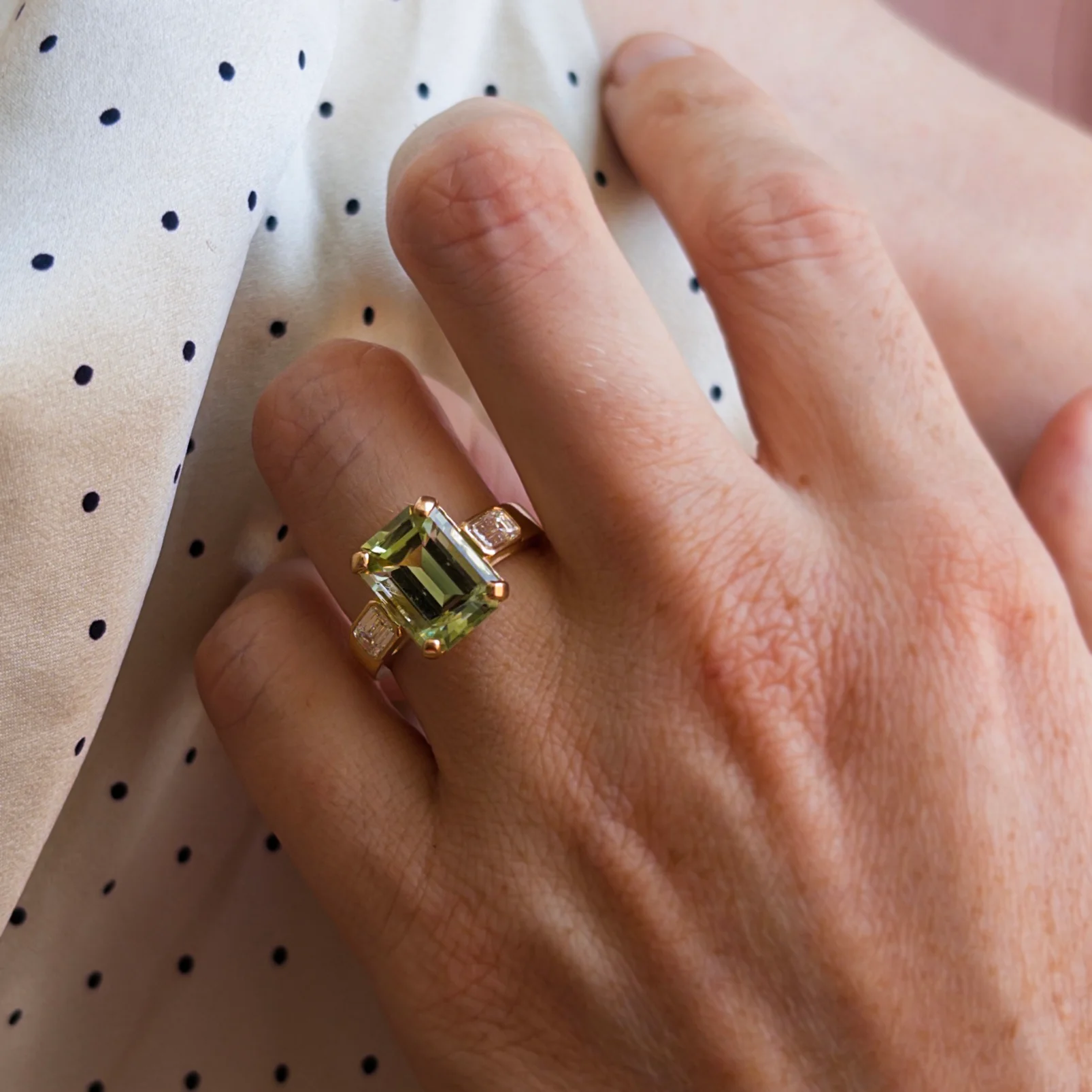 4.18ct Green Tourmaline & Diamond Three Stone Ring - Image 6