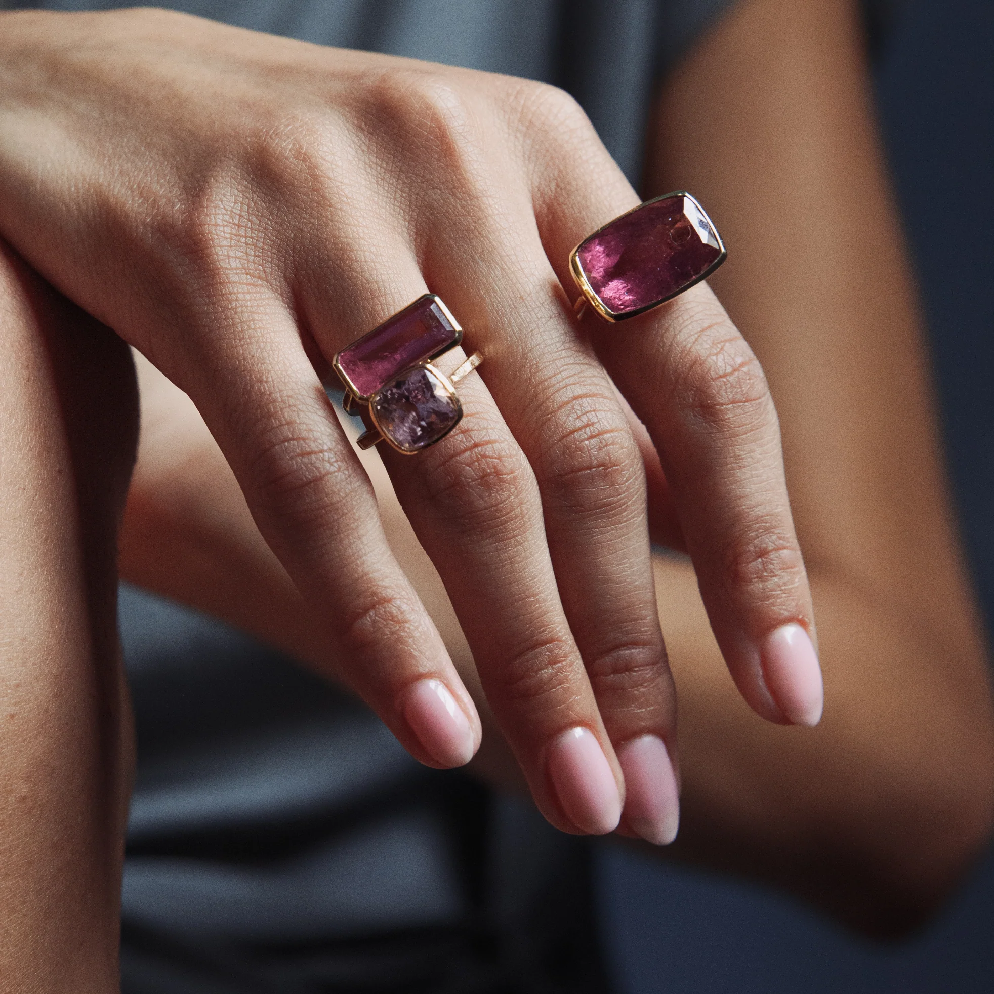 4.20ct Pink Tourmaline Elongated Bezel Ring - Image 4