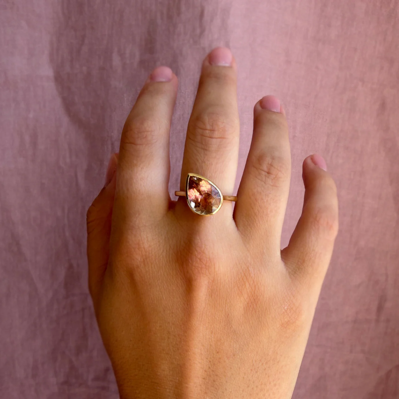 4.40ct Pink Tourmaline Titled Pear Ring - Image 4