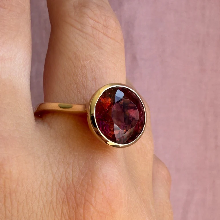 8.24ct Round Tourmaline Bezel Ring - Image 2