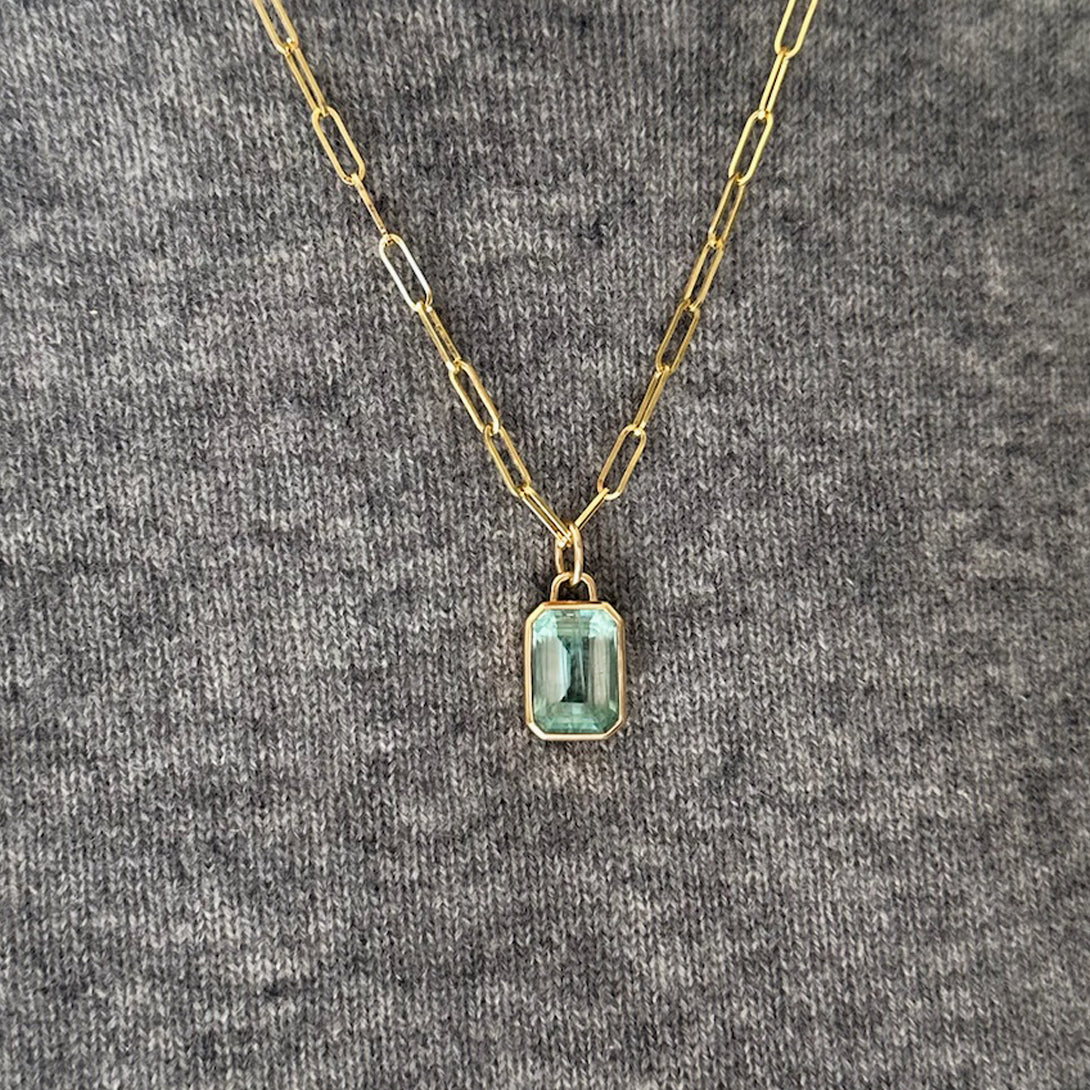 8.20CT SEAFOAM BERYL CHARM - Image 2