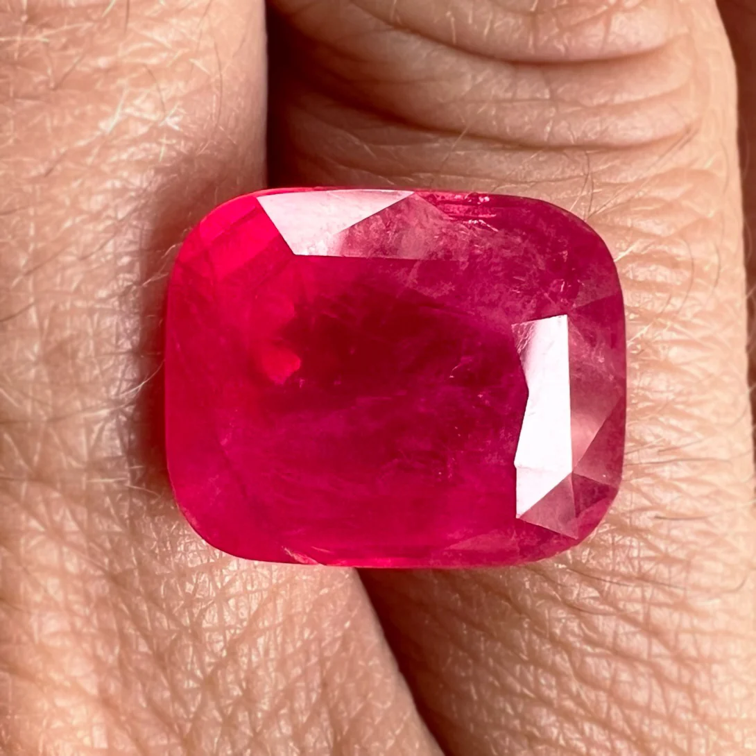 9.03ct Vivid Pink Spinel - Image 3
