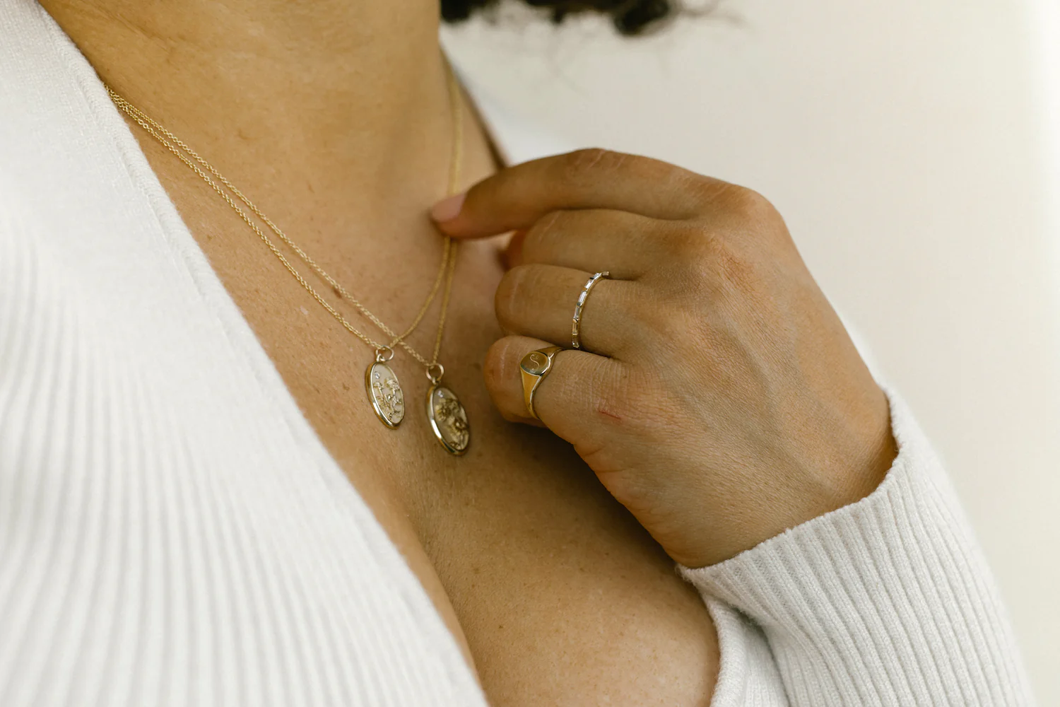 April Birth Flower Charm - Image 9