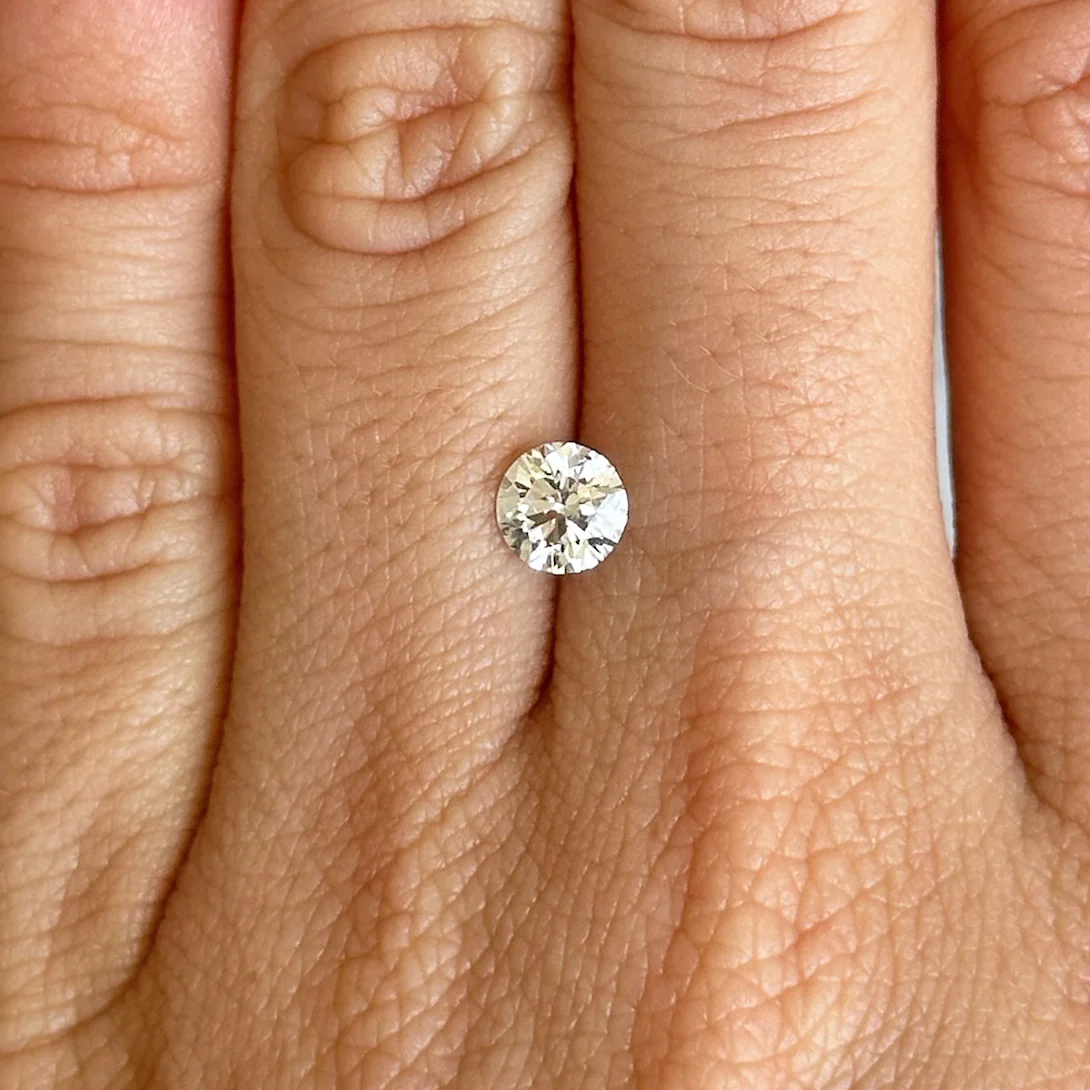 BESPOKE 0.77CT ROUND BRILLIANT DIAMOND - Image 2