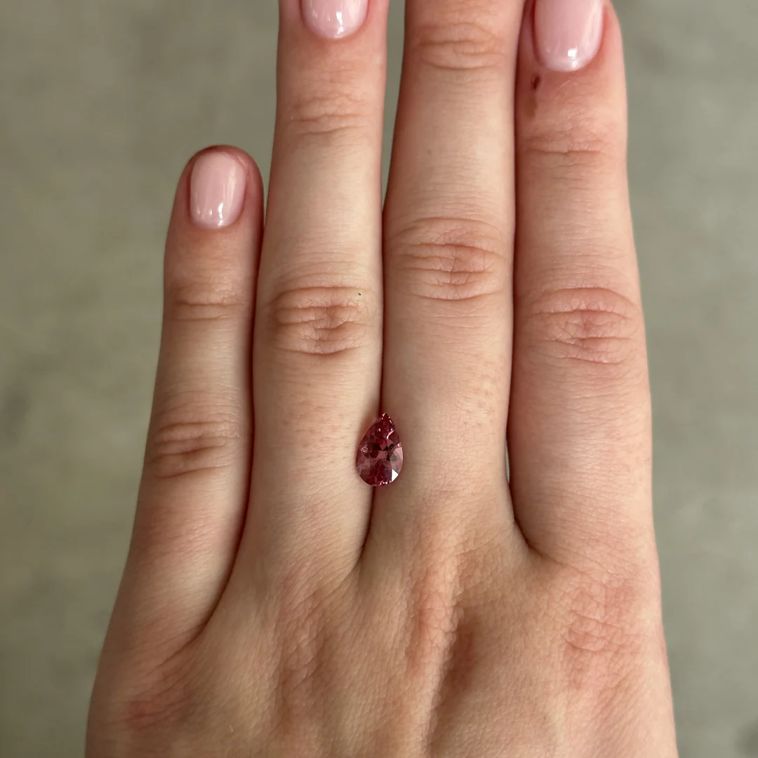 Bespoke 1.38ct Dark Pink Spinel Pear Cut - Image 3