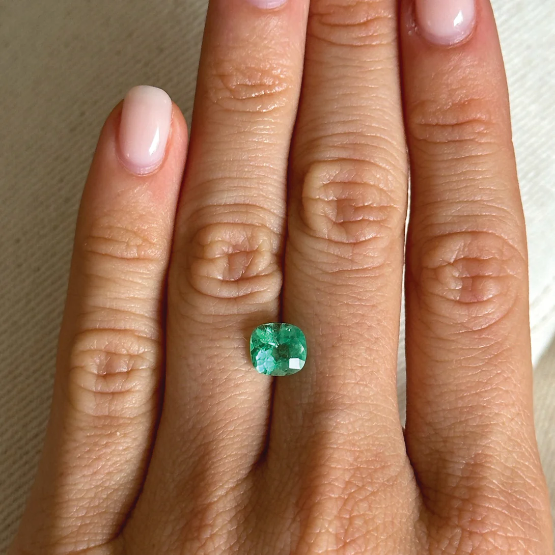 Bespoke 1.44ct Colombian Emerald Cushion Cut - Image 4