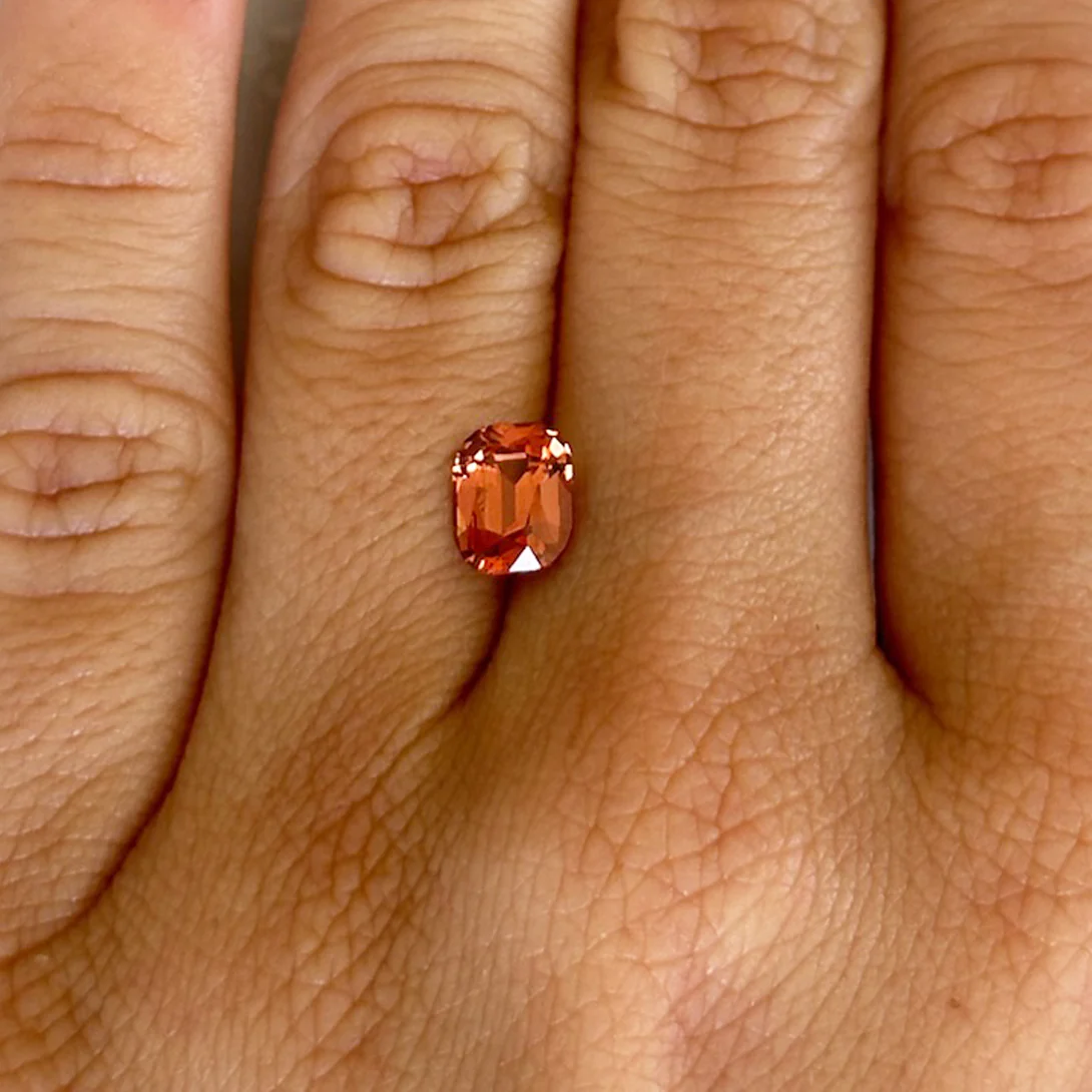 Bespoke 1.60ct Malaya Garnet - Image 2