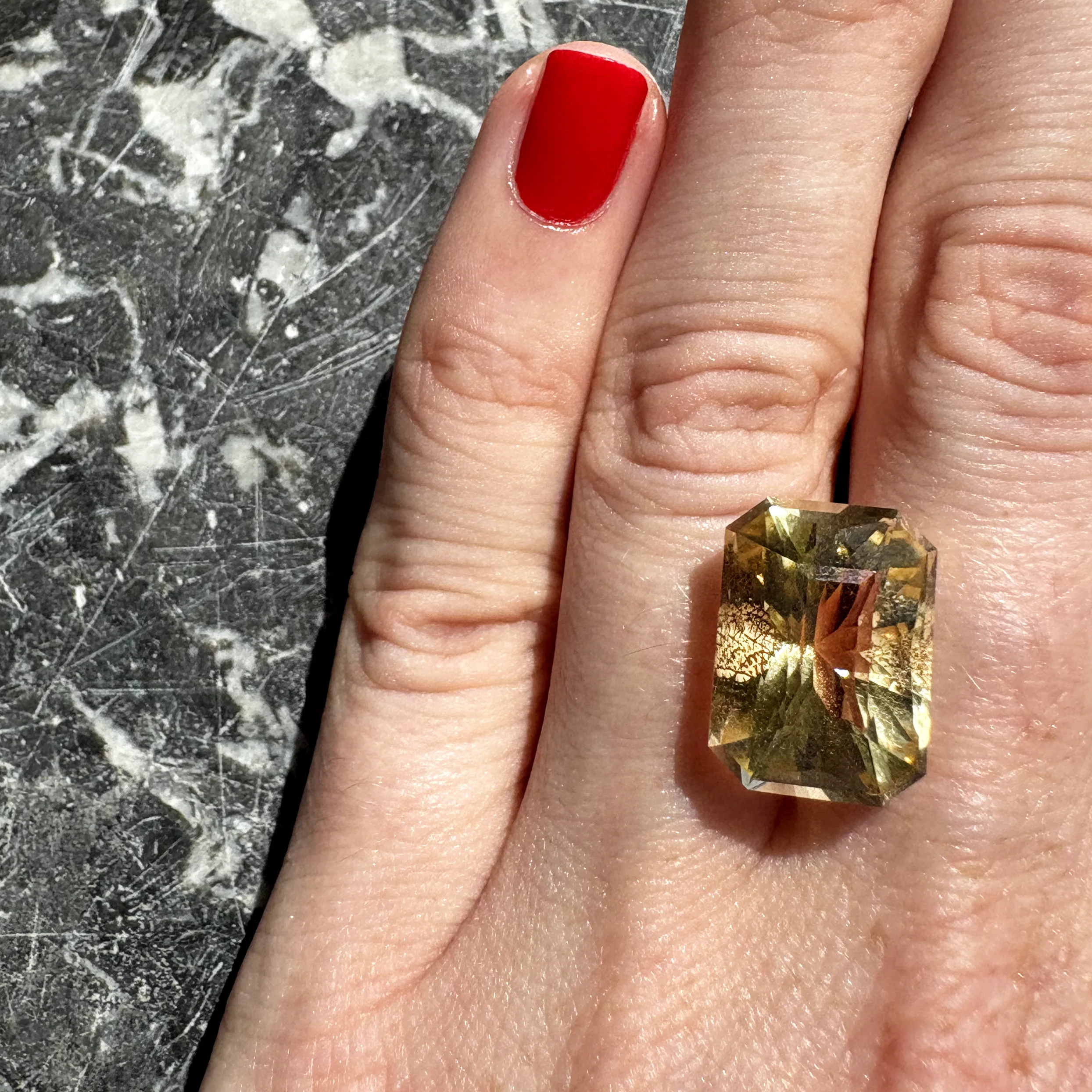 Bespoke 11.19ct Moyo Tanzanian Citrine - Image 4
