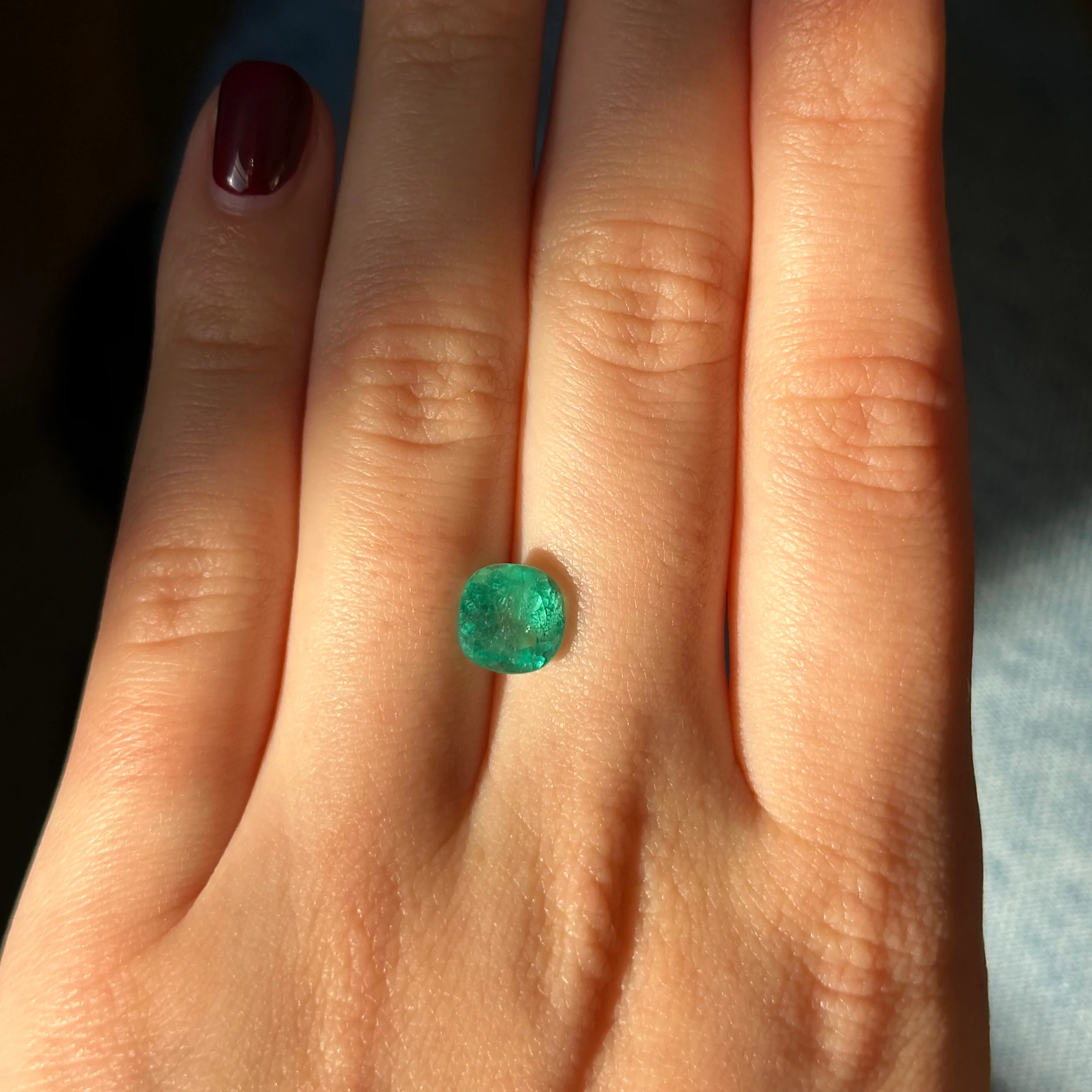 Bespoke 2.17ct Muzo Emerald - Image 2