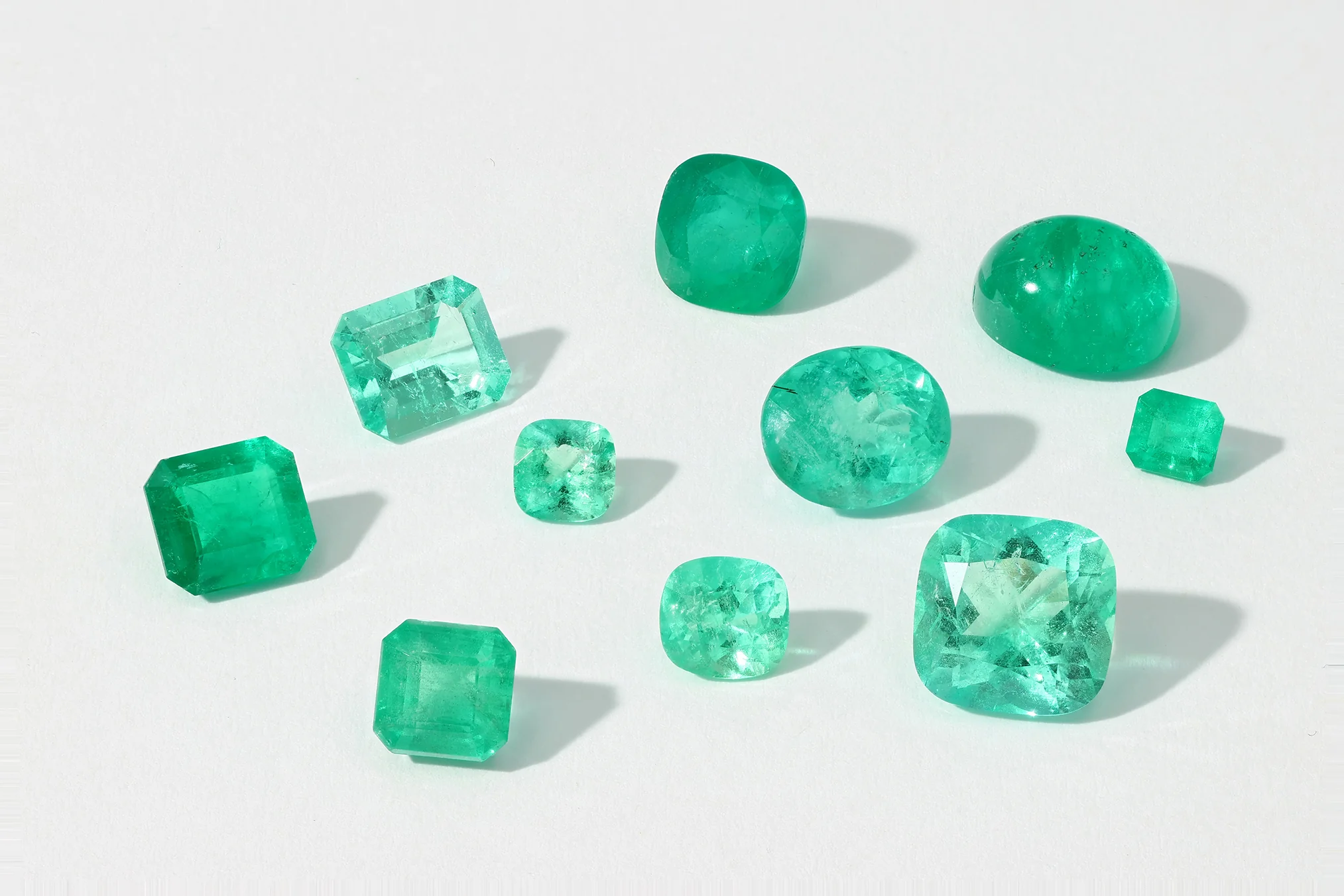 BESPOKE 2.42CT ZAMBIAN EMERALD - Image 5
