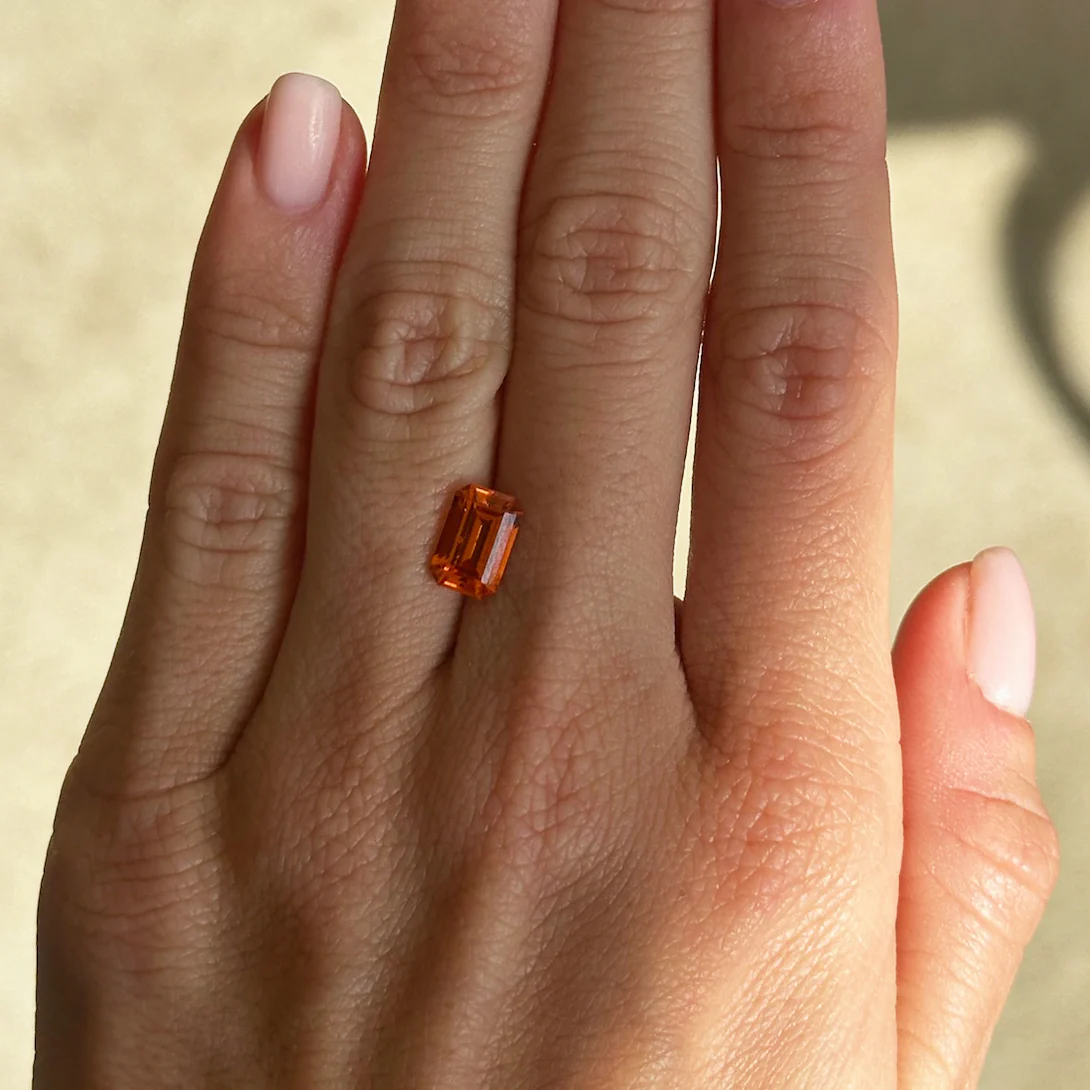 Bespoke 2.57ct Anza Spessartine Garnet - Image 4
