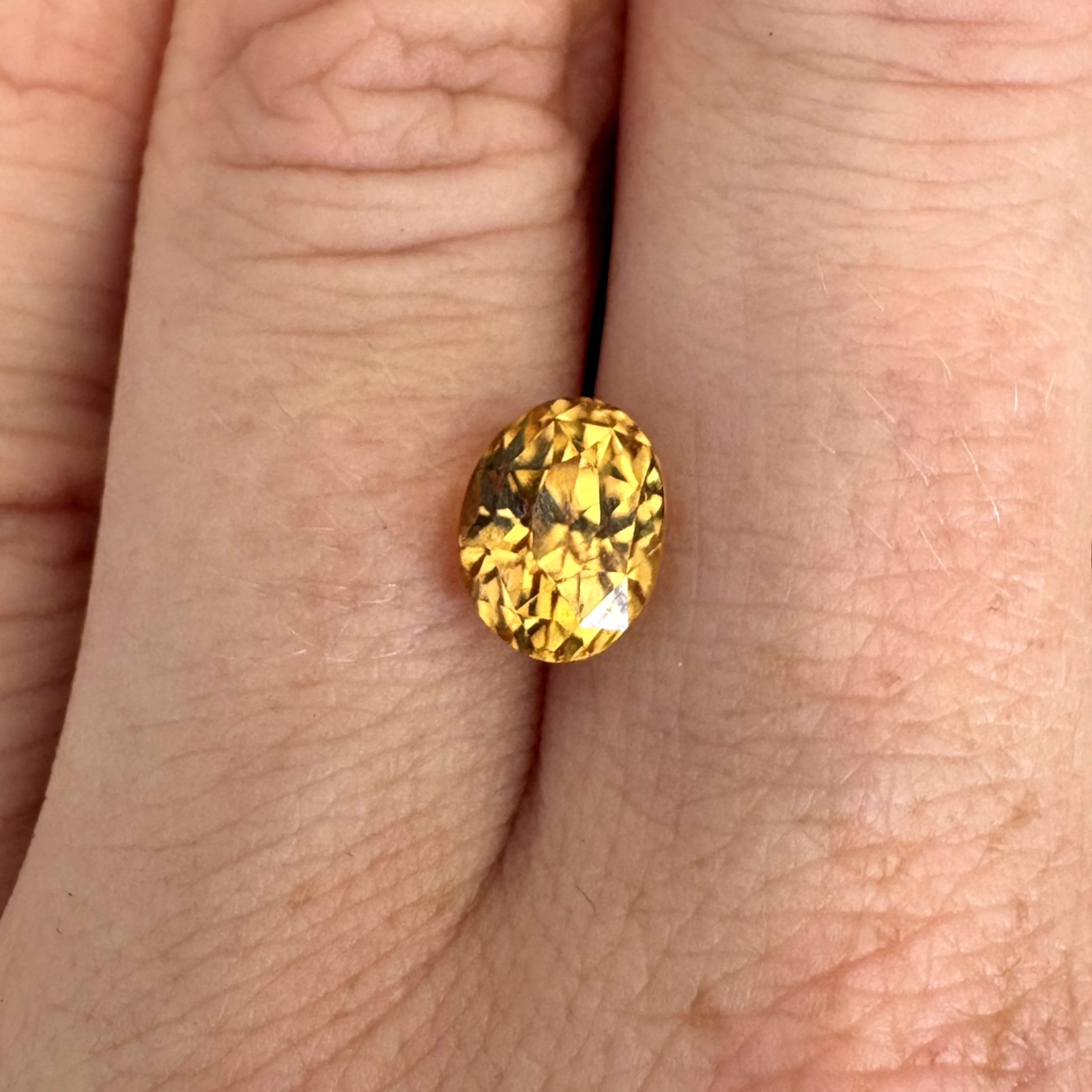 Bespoke 2.71ct Oval Zircon - Image 3