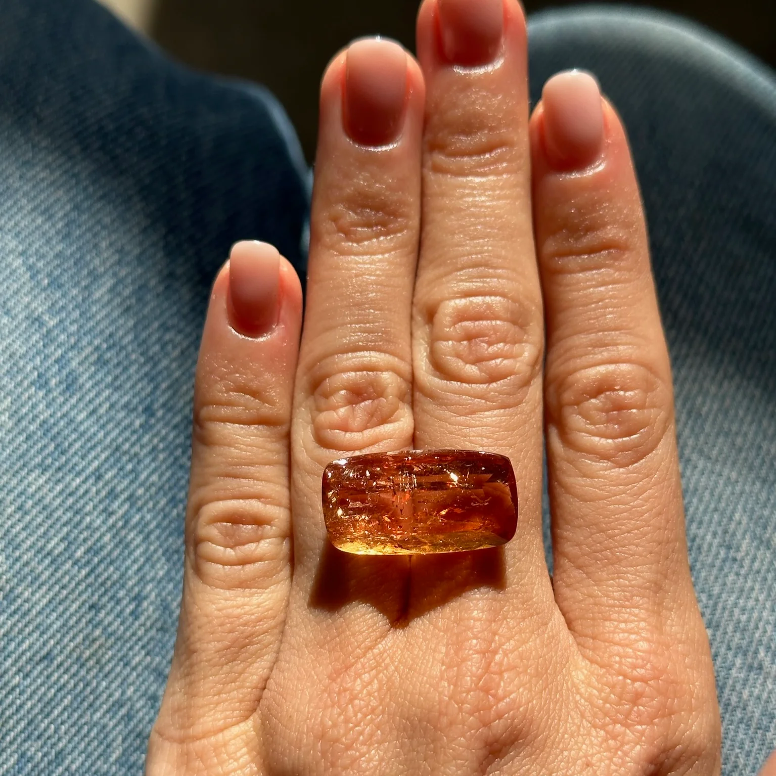 Bespoke 25.61ct Imperial Topaz - Image 5