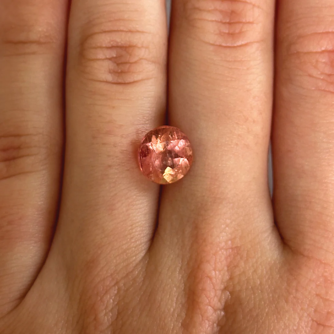 Bespoke 3.16ct Imperial Topaz - Image 2