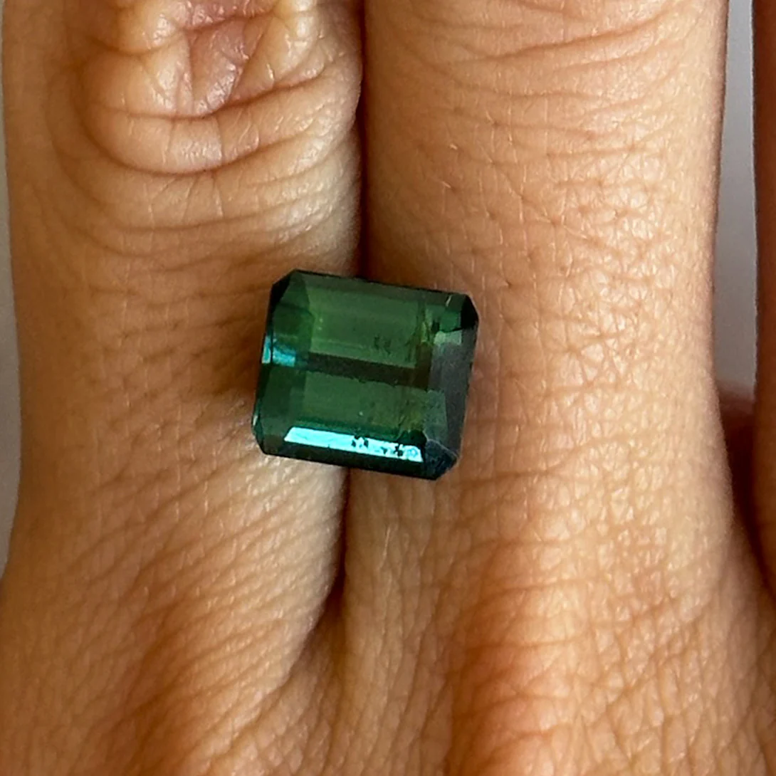 BESPOKE 3.20CT TEAL GREEN TOURMALINE - Image 2