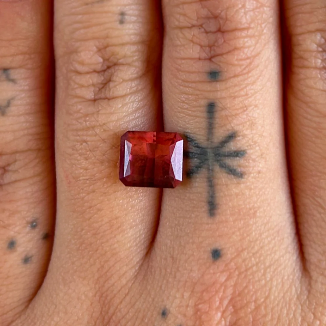 BESPOKE 3.38CT RASPBERRY TOURMALINE - Image 5