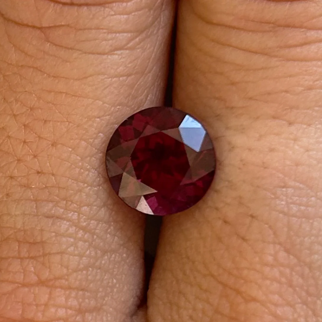 Bespoke 3.42ct Garnet - Image 3