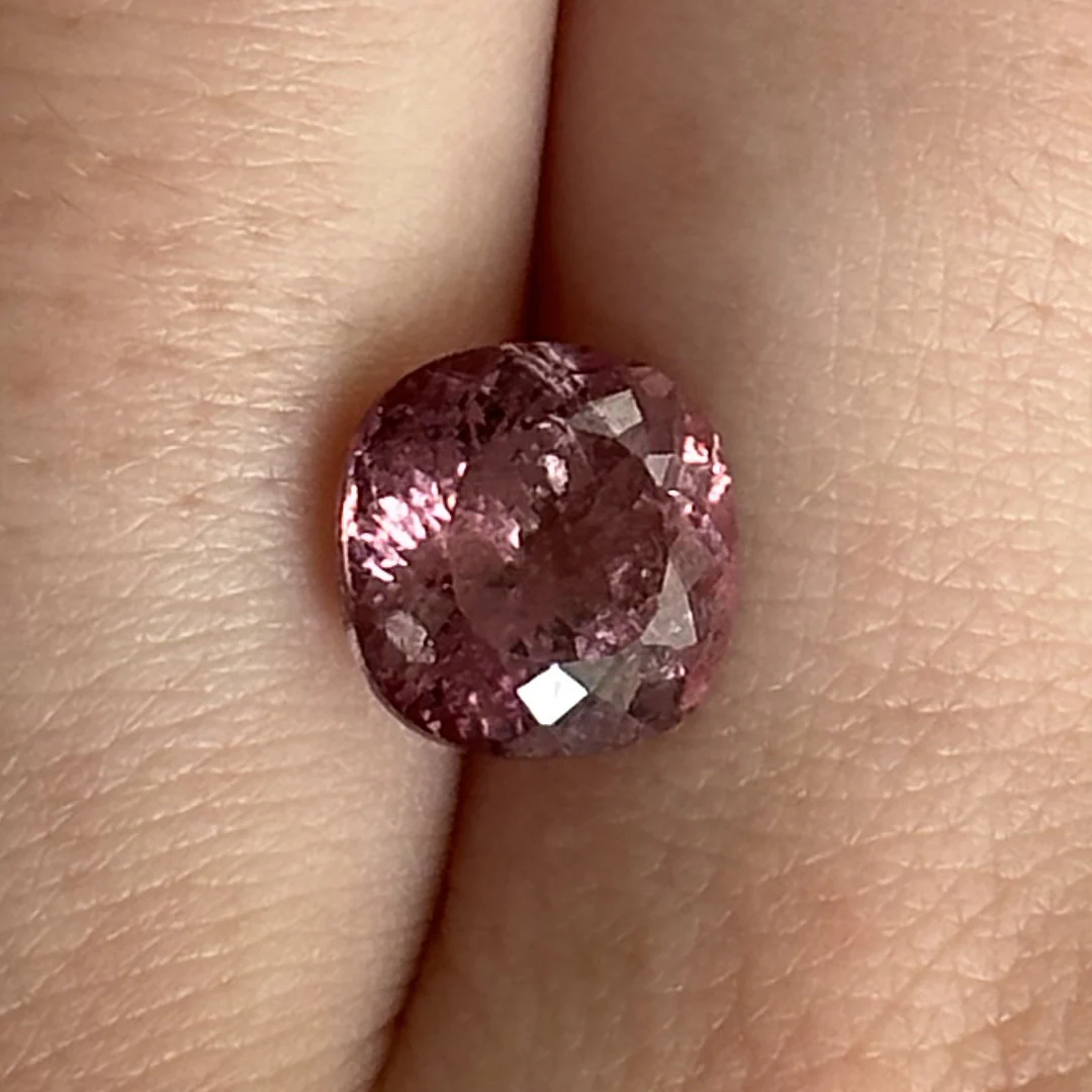 Bespoke 3.64ct Purplish-Pink Rhodolite Garnet Cushion Cut - Image 3
