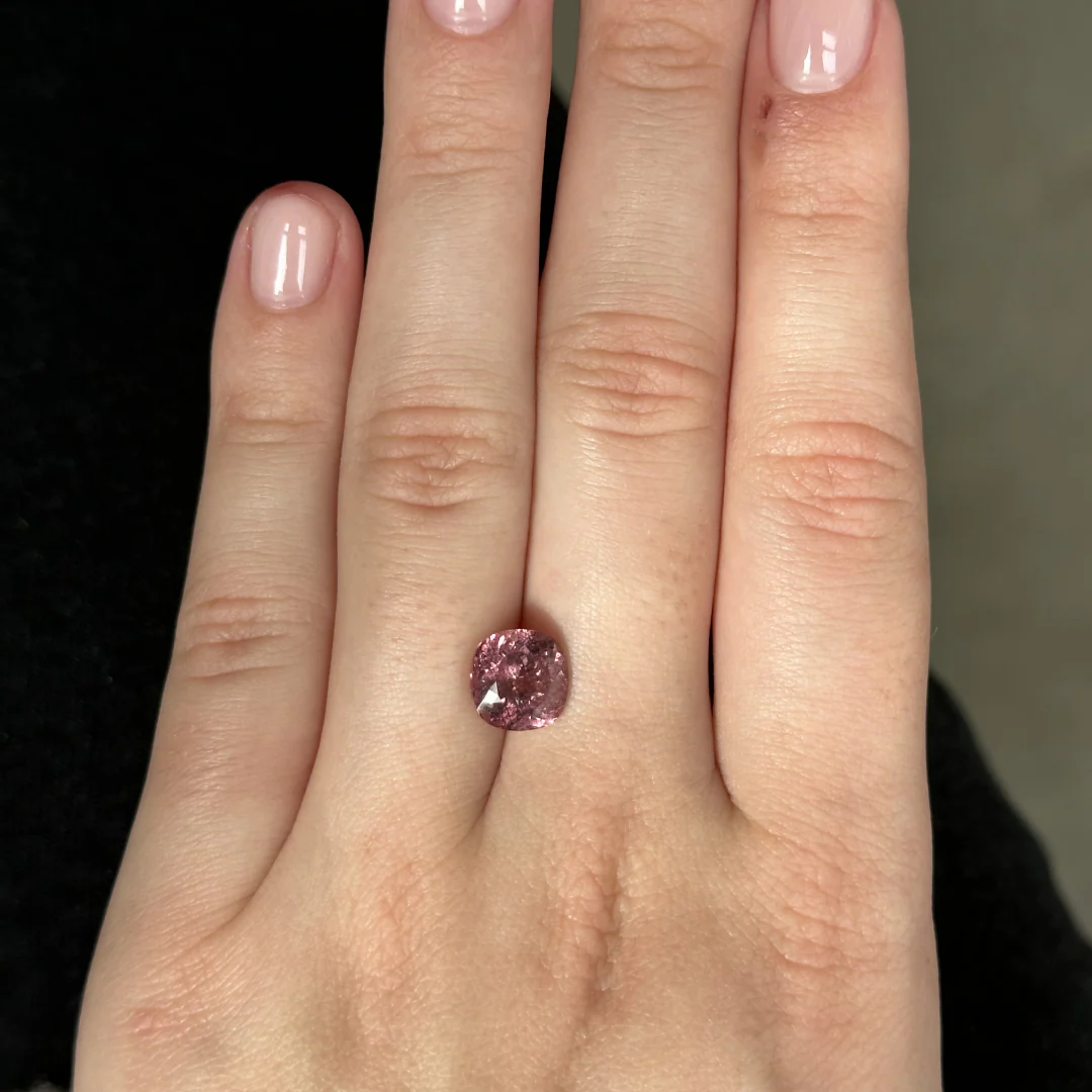 Bespoke 3.64ct Purplish-Pink Rhodolite Garnet Cushion Cut - Image 4