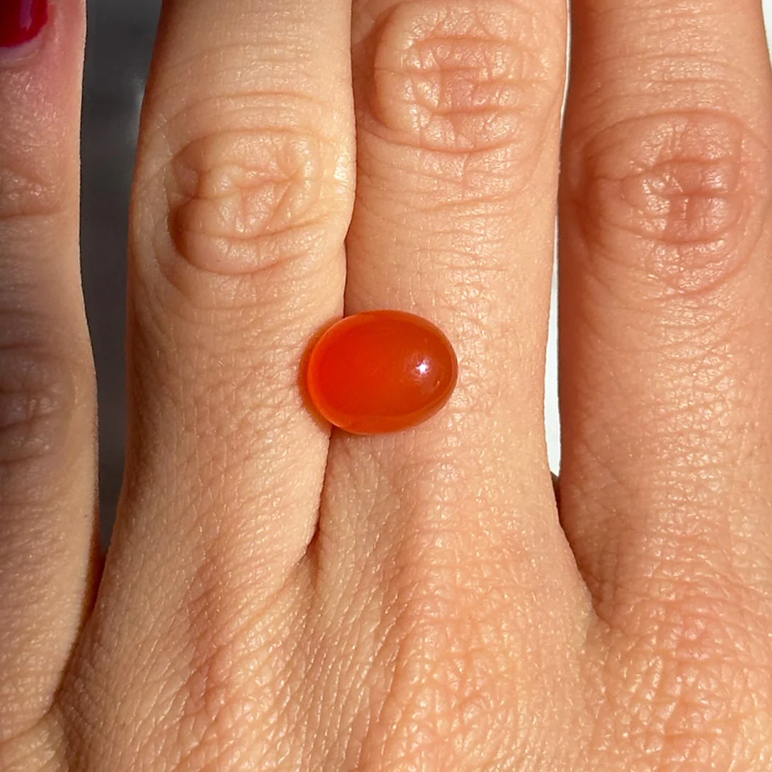 BESPOKE 3.86CT CARNELIAN CABOCHON - Image 2