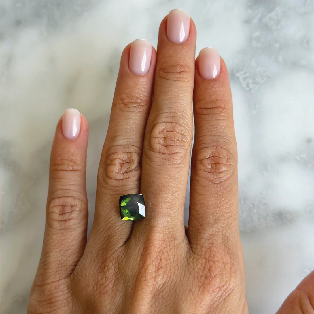 BESPOKE 3.94CT GREEN TOURMALINE - Image 3