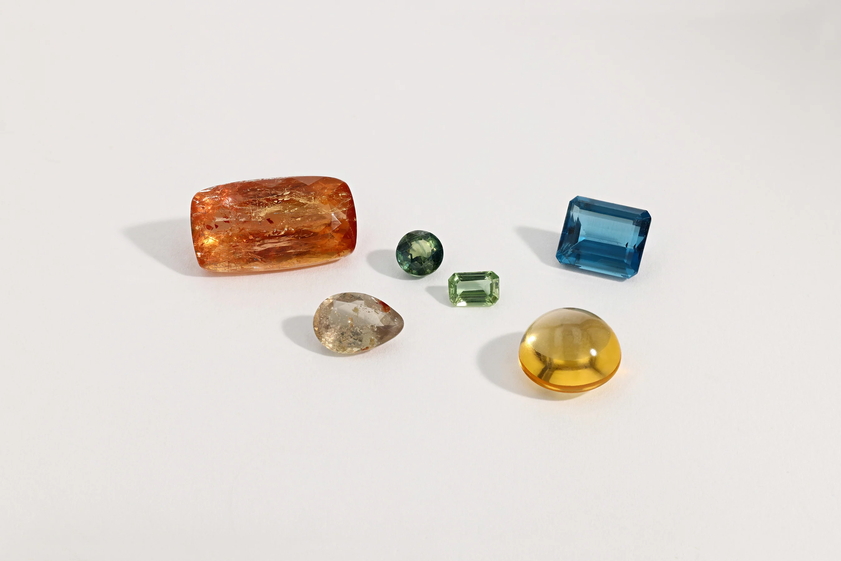 BESPOKE 4.22CT COLOR-SHIFT PEAR SAPPHIRE - Image 5