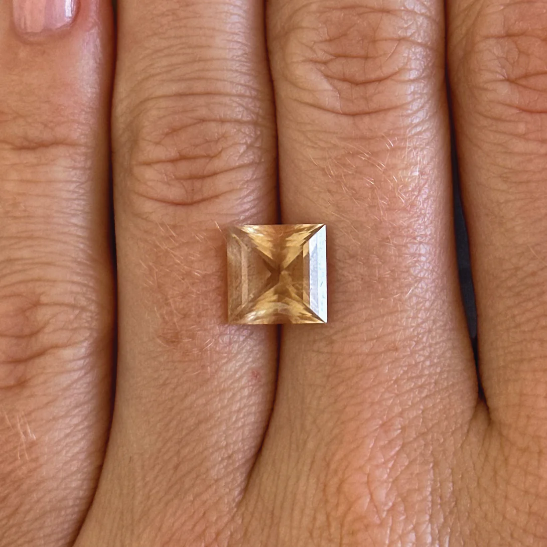 BESPOKE 4CT OREGON SUNSTONE - Image 4