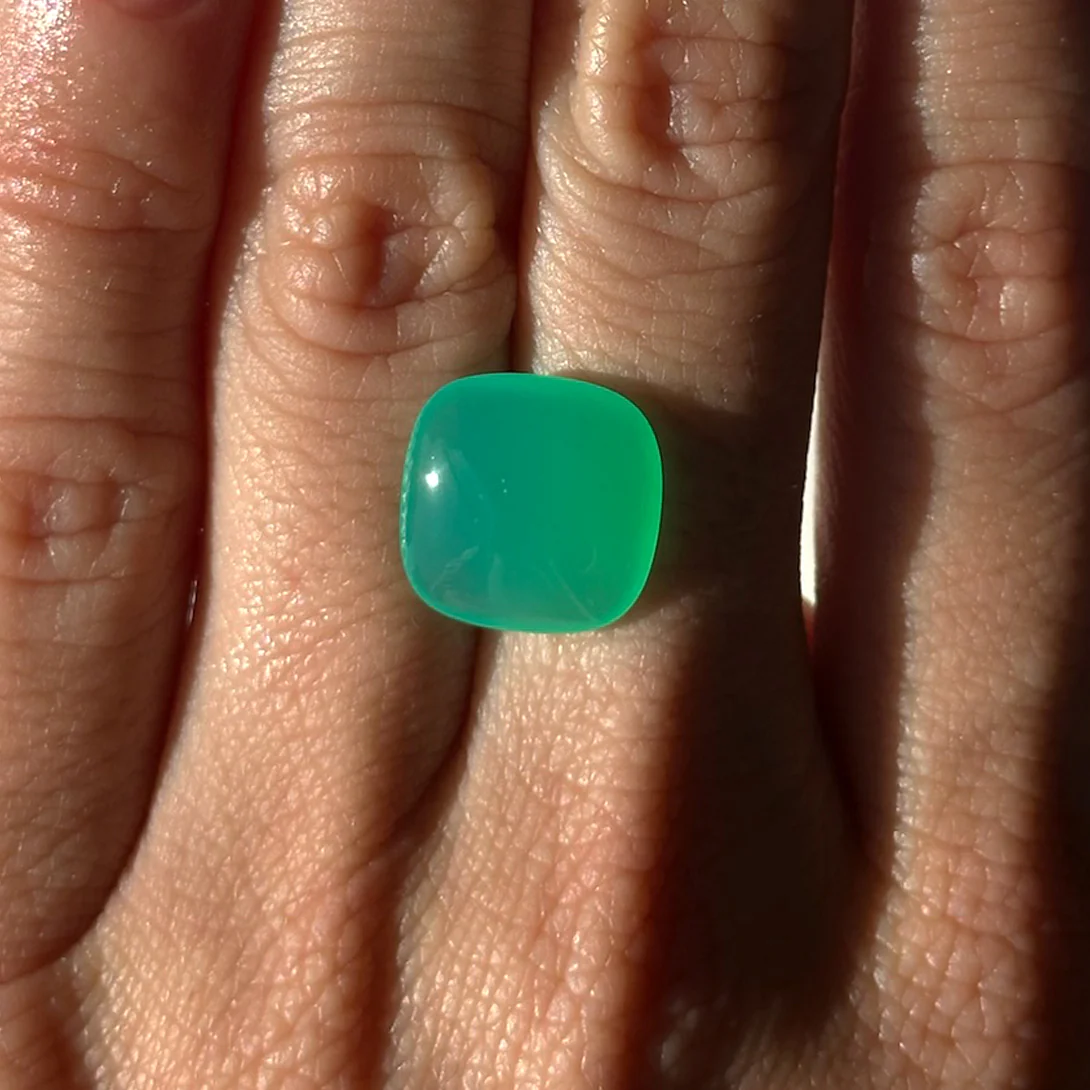 BESPOKE 5.50CT CHRYSOPRASE - Image 3