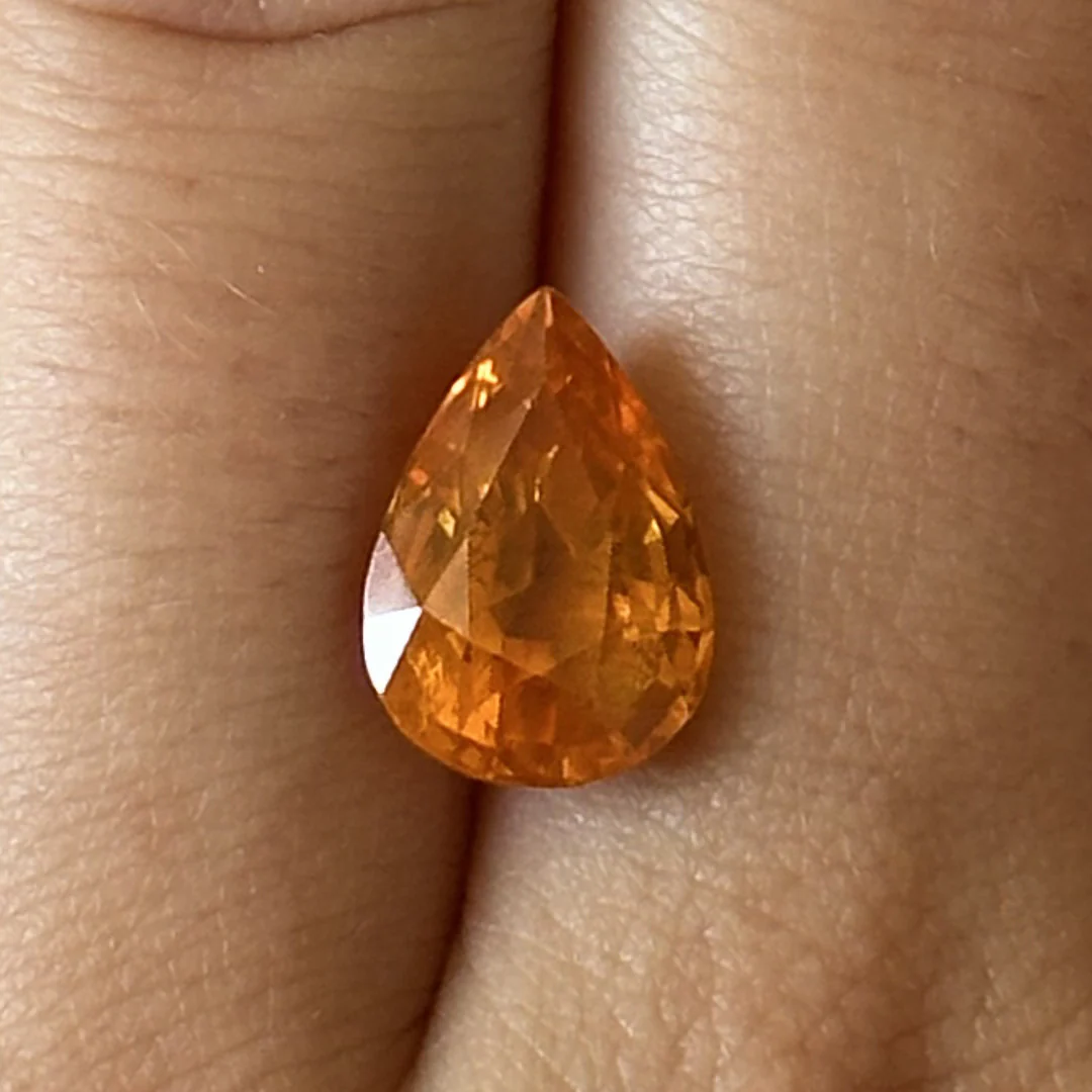 Bespoke 5.21ct Yellowish-Orange Pear Sapphire - Image 3
