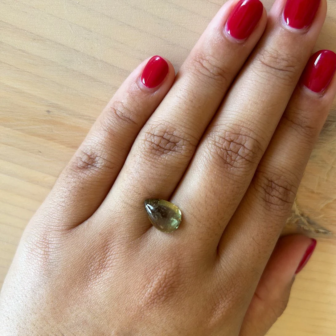 Bespoke 6.40ct Green Sapphire Cabochon Pear Cut - Image 2