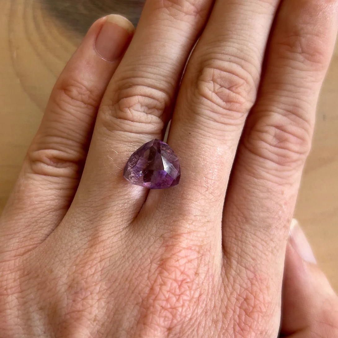 Bespoke 6.64ct Rutile Amethyst - Image 3