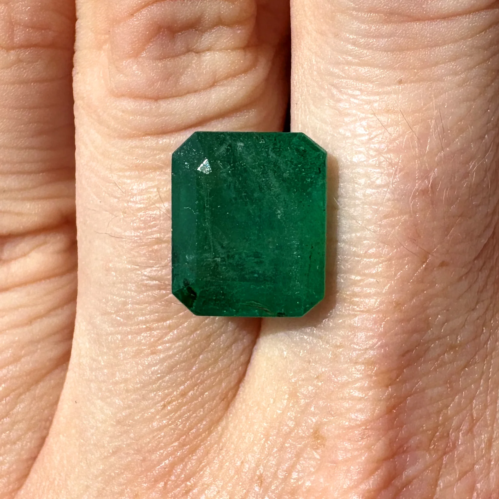 Bespoke 6.88ct Zambian Emerald Cut Emerald - Image 3
