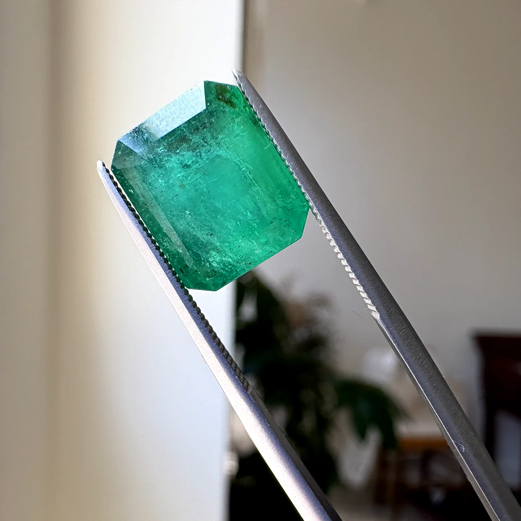 Bespoke 6.88ct Zambian Emerald Cut Emerald - Image 4