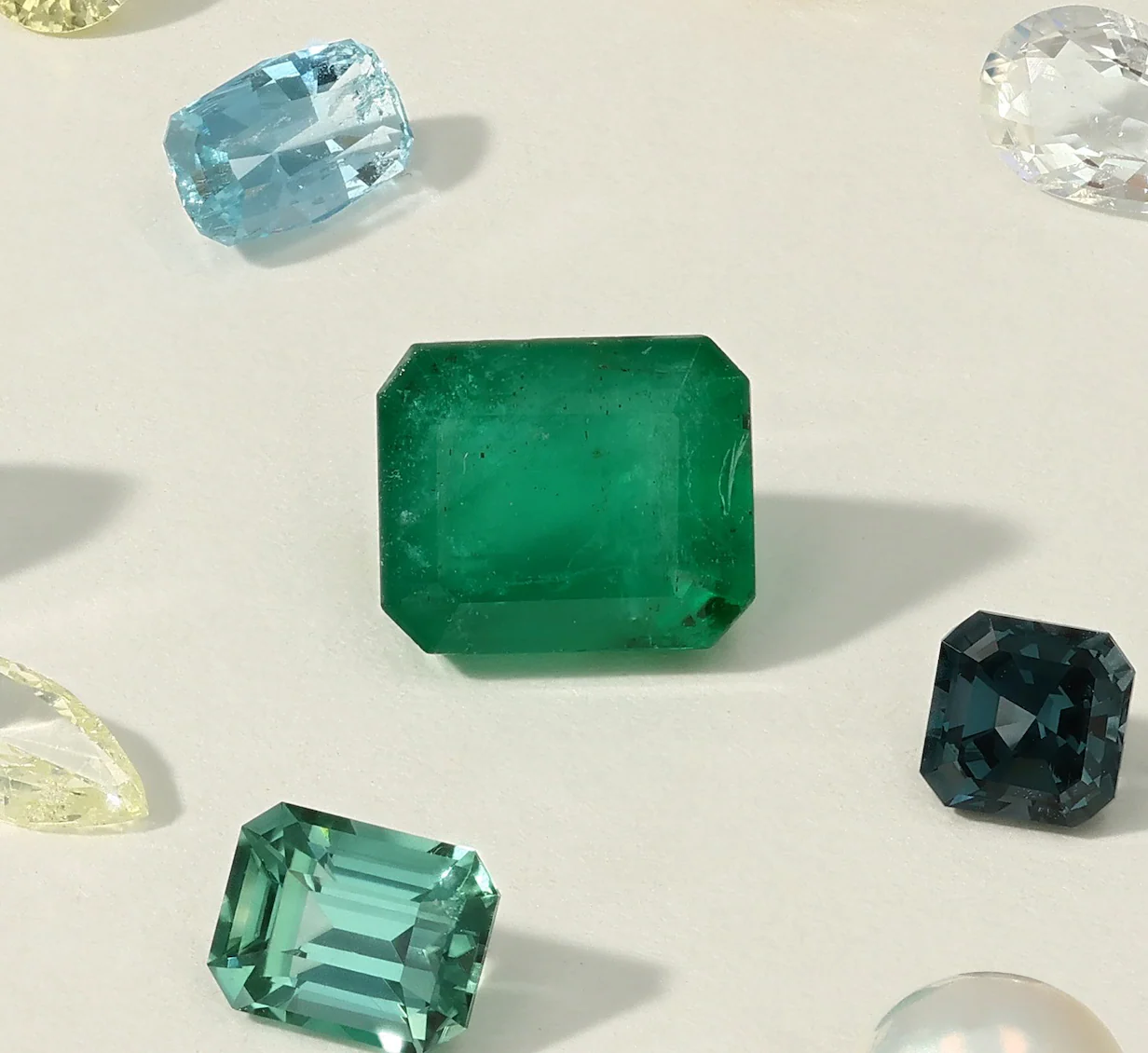 Bespoke 6.88ct Zambian Emerald Cut Emerald - Image 6