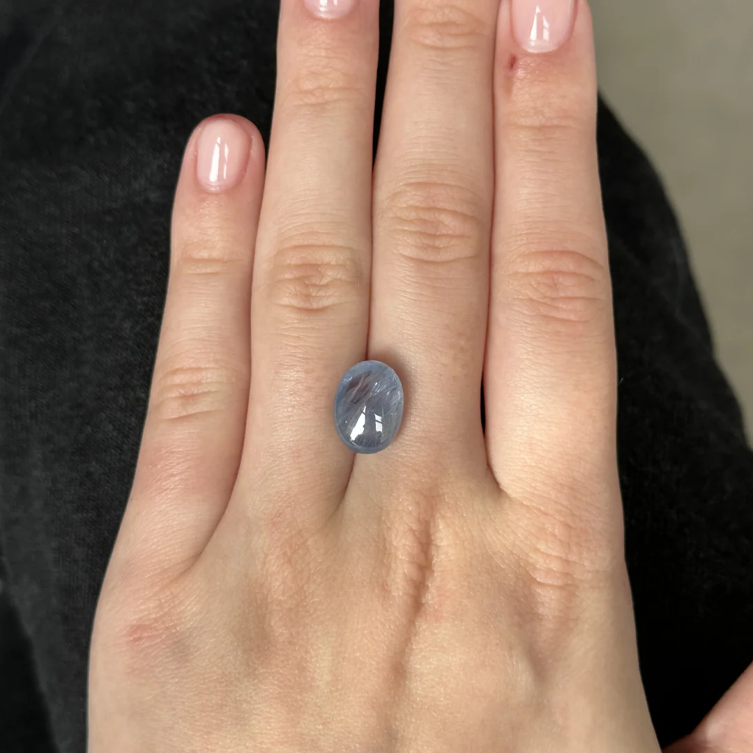 Bespoke 8.30ct Grayish Blue Sapphire Cabochon - Image 3