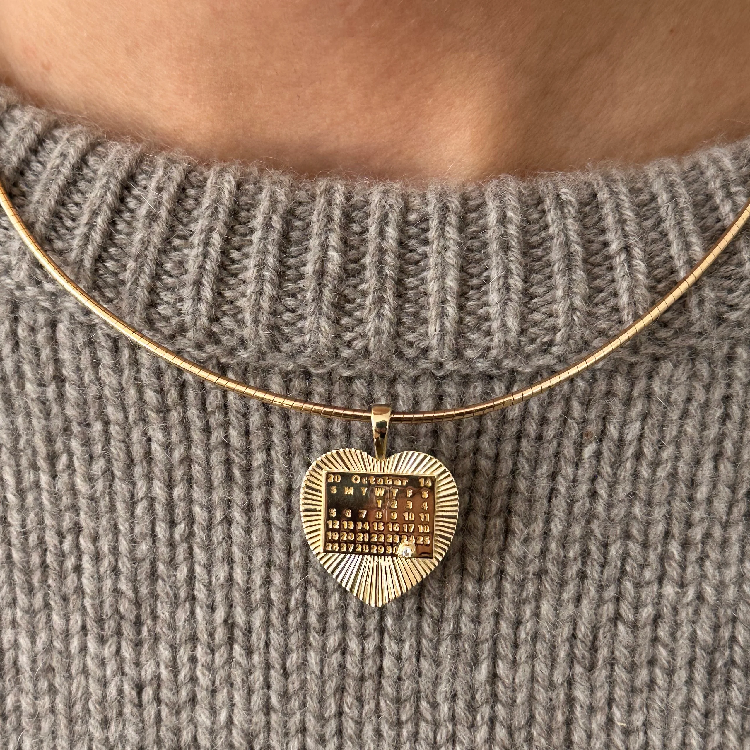 Calendar Heart Charm - Image 3