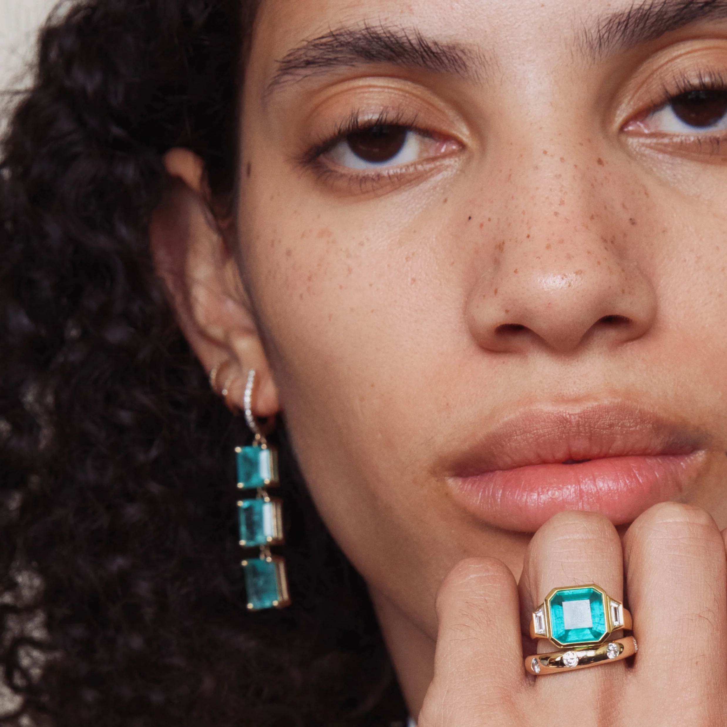 Emerald Cascade Earrings - Image 4