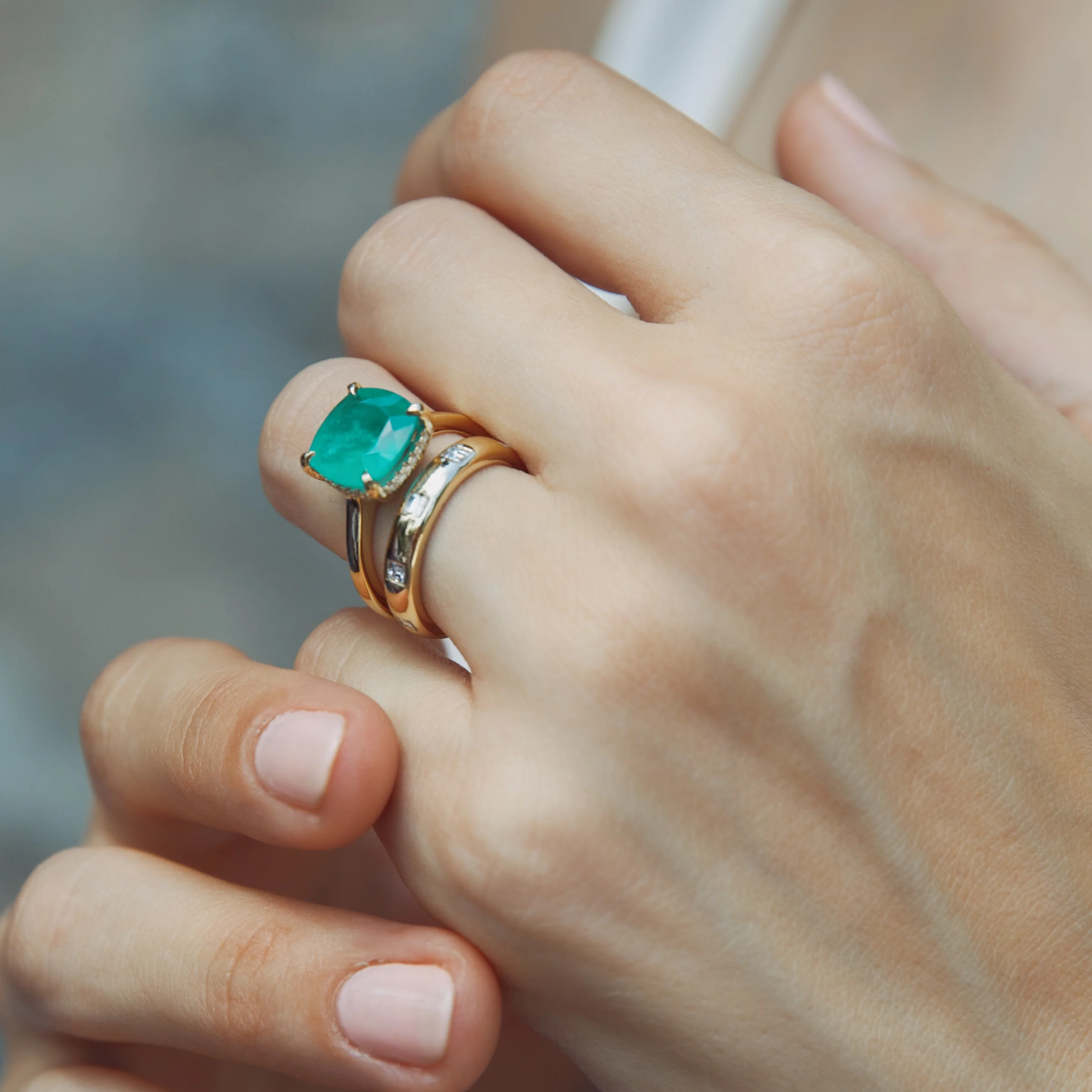 Emerald Belle Ring - Image 2