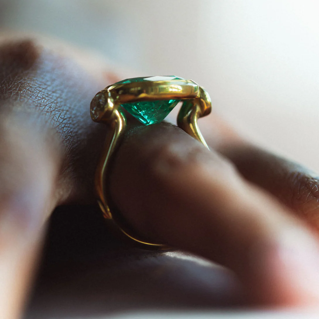 5.90ct Muzo Emerald Cushion Cut and Diamond Three Stone Ring - Image 5