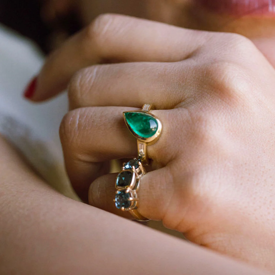 Emerald Pear Cabochon & Diamond Bezel Set Ring in 18k Yellow Gold - Image 5